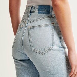 Abercrombie & Fitch The 90s Straight Ultra High Rise Distress Hem Size 29 Ankle